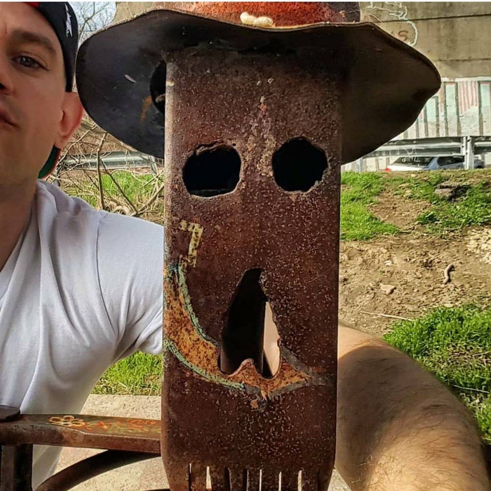 Meet your Posher, Anthony